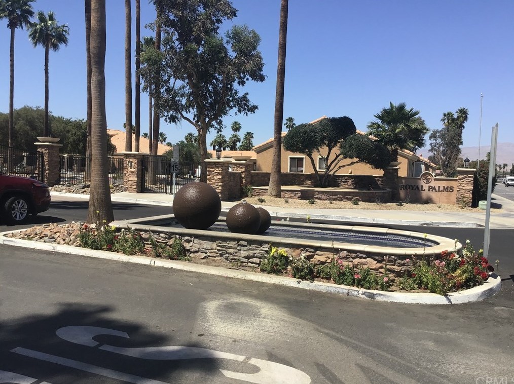 40920 Breezy Pass Rd, Palm Desert, CA 92211-7212