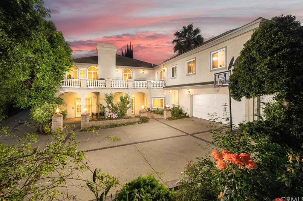 2251 Kingsbridge Ct, San Dimas, CA 91773