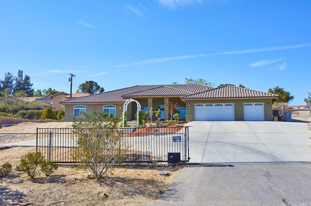 18550 Centennial St, Hesperia, CA 92345-6620