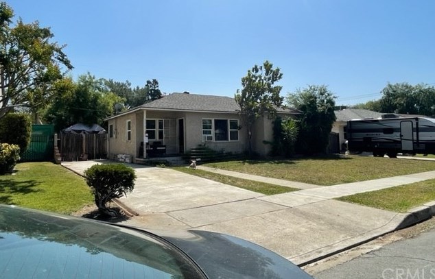 826 10th Ave, Upland CA  91786-4005 exterior