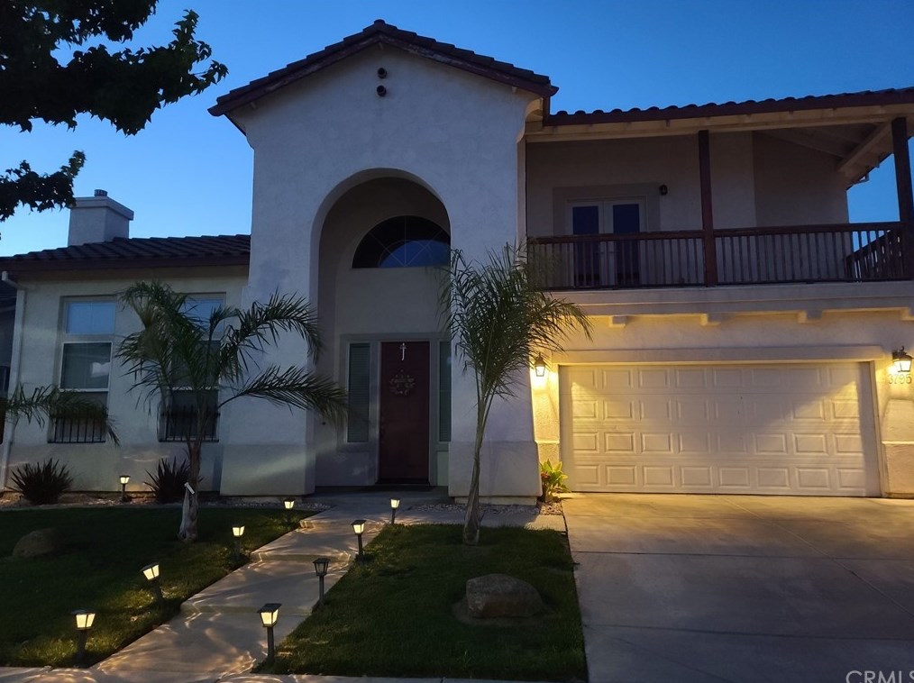 3795 Wild Oak Dr, Ceres, CA 95307-7154
