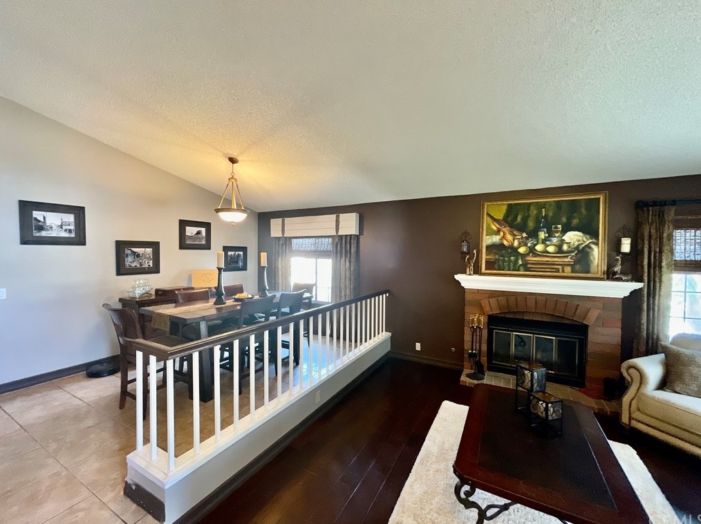 3365 Cedarglen Rd, Ontario, CA 91761-0342
