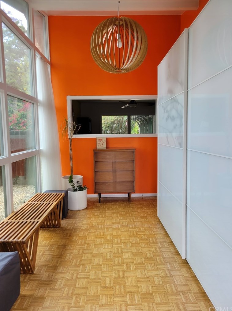 471 Stanford Dr, Claremont, CA 91711-4638