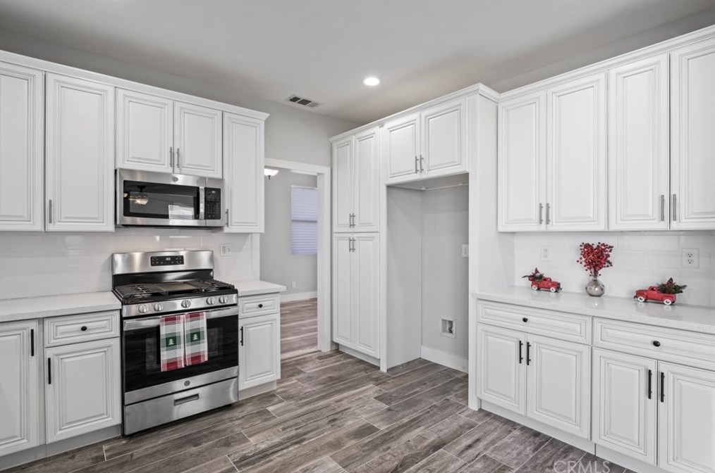 1185 Reward St, San Jacinto, CA 92583