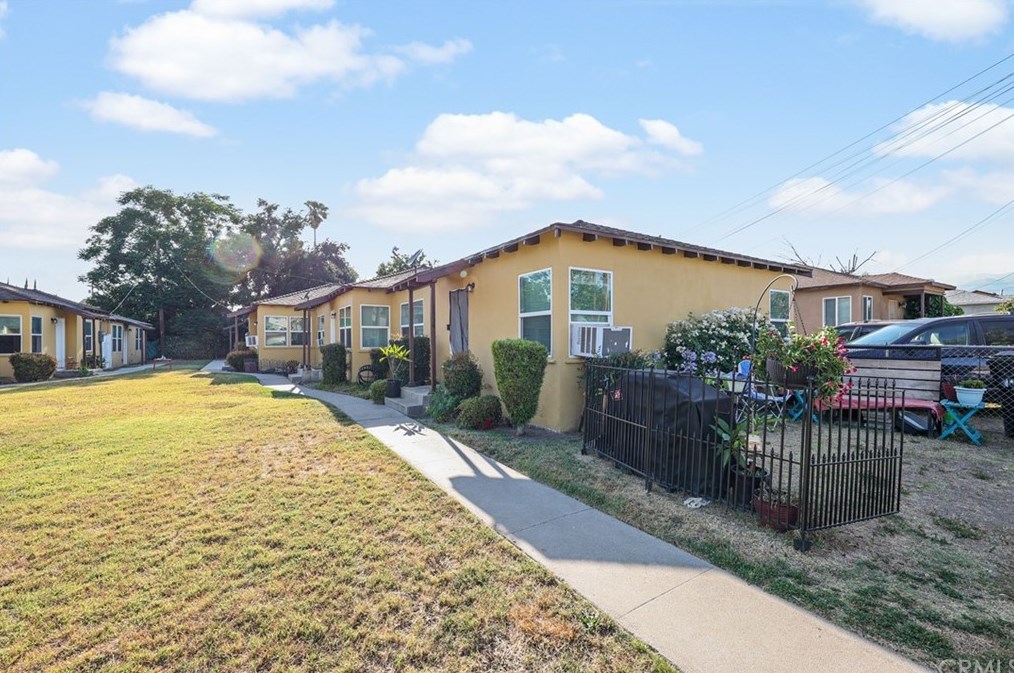 1534 Genevieve St, San Bernardino, CA 92405
