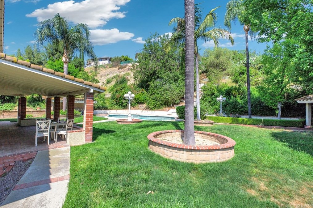 2989 Hillside Dr, West Covina CA  91791-3457 exterior