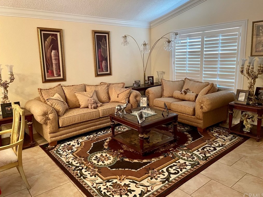 16389 Trelaney Rd, Fontana, CA 92337-0842