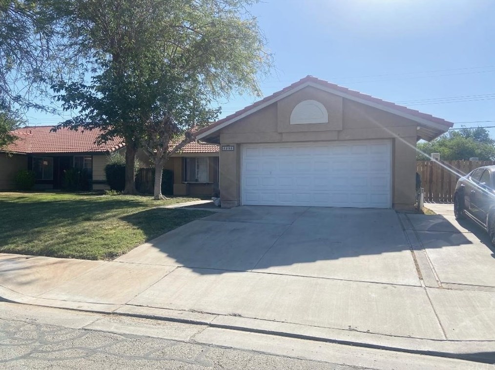 45247 Thornwood Ave, Lancaster, CA 93534