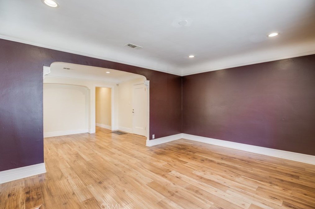 4227 Walton Ave, Los Angeles CA  90037-2427 exterior