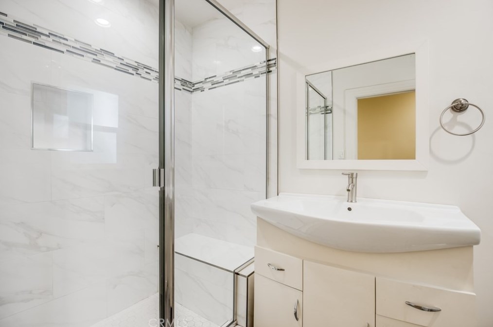 4227 Walton Ave, Los Angeles CA  90037-2427 exterior