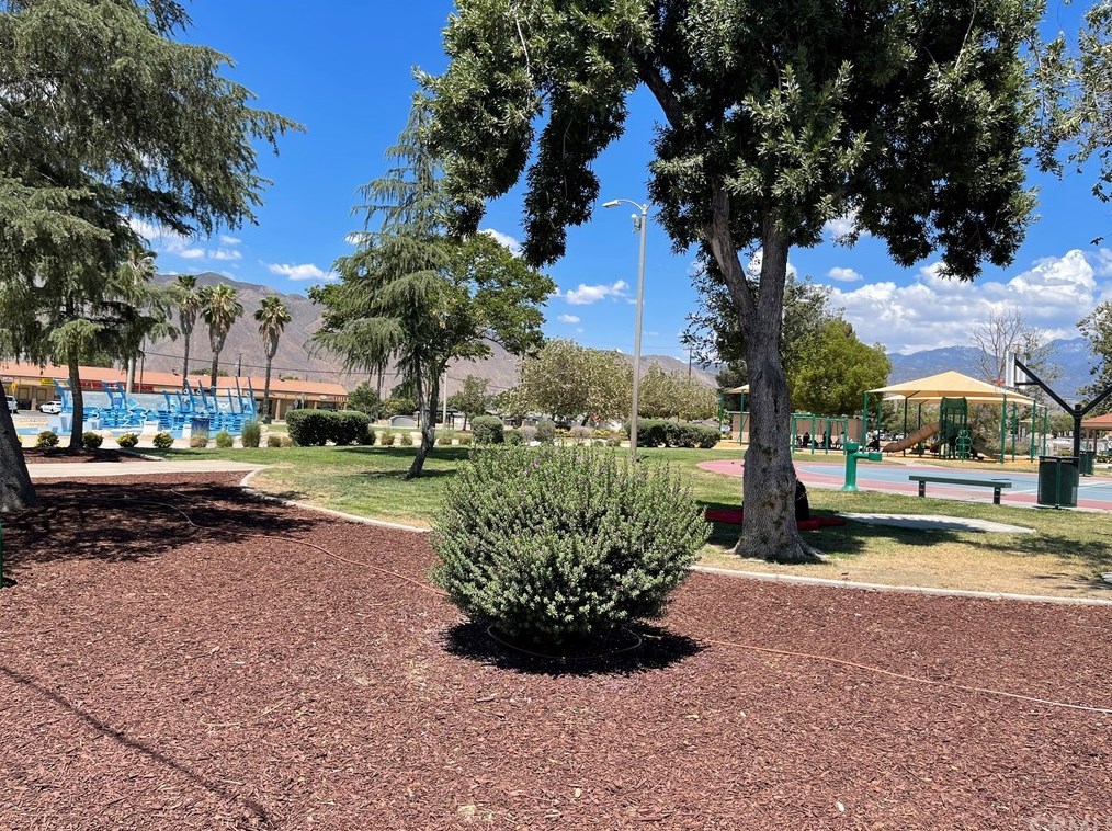 440 S Mistletoe Ave, San Jacinto, CA 92583