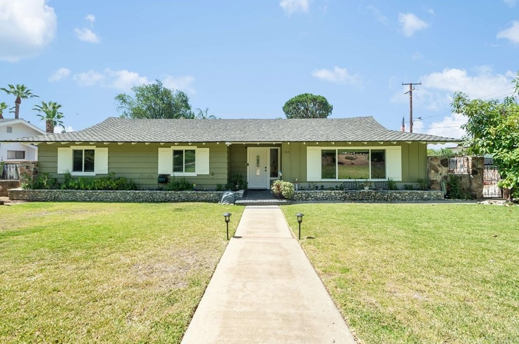 1414 E Puente St, Covina, CA 91724
