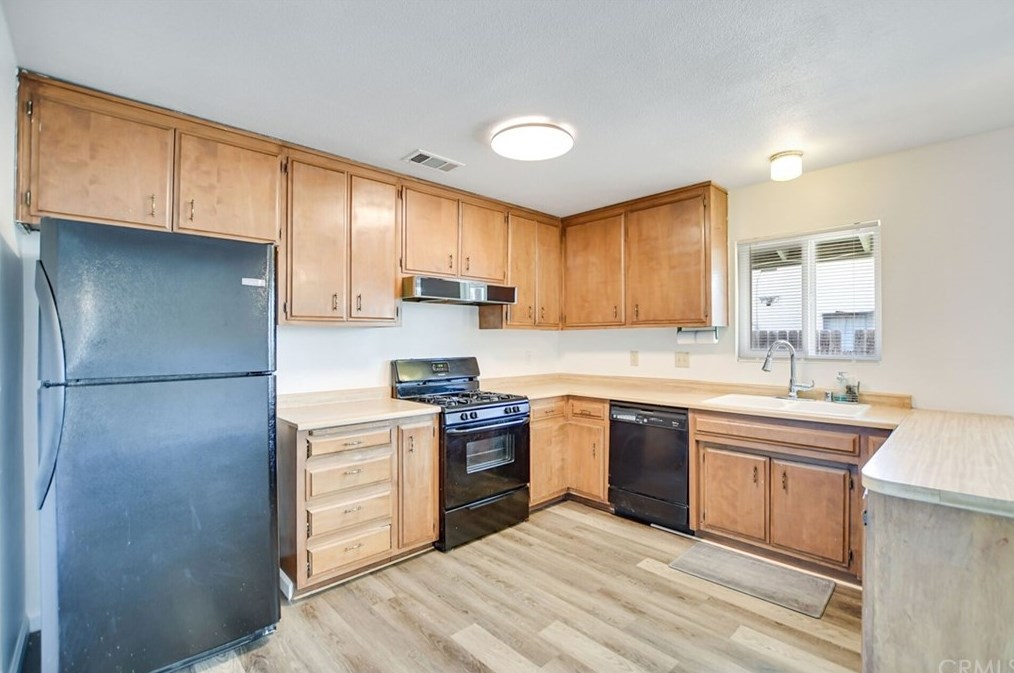 643 E Evans St, San Jacinto, CA 92583
