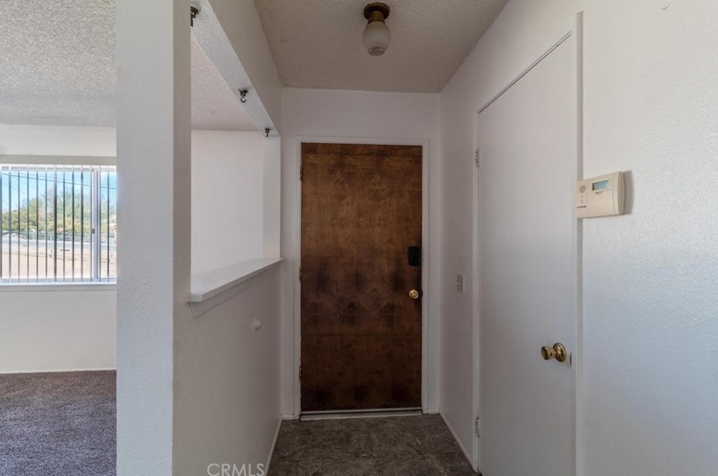 18635 Albany St, Hesperia, CA 92345