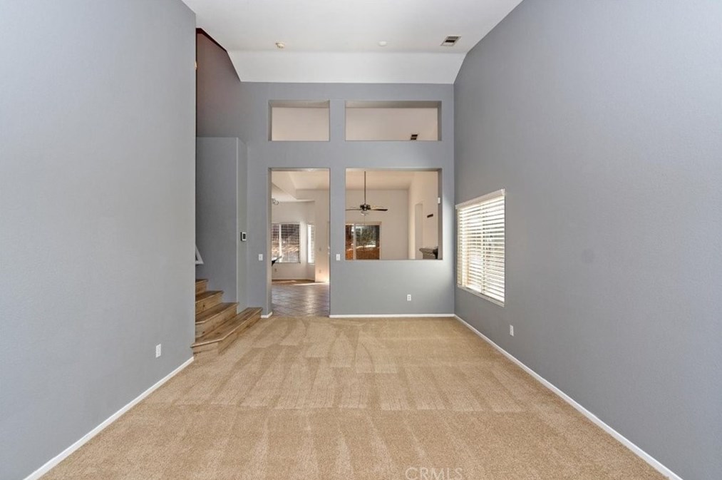 1630 Ravenswood Rd, Beaumont, CA 92223