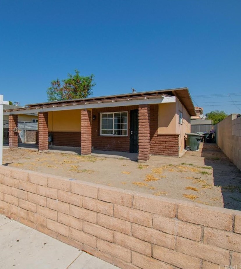 251 Pleasant View Ave, Colton, CA 92324