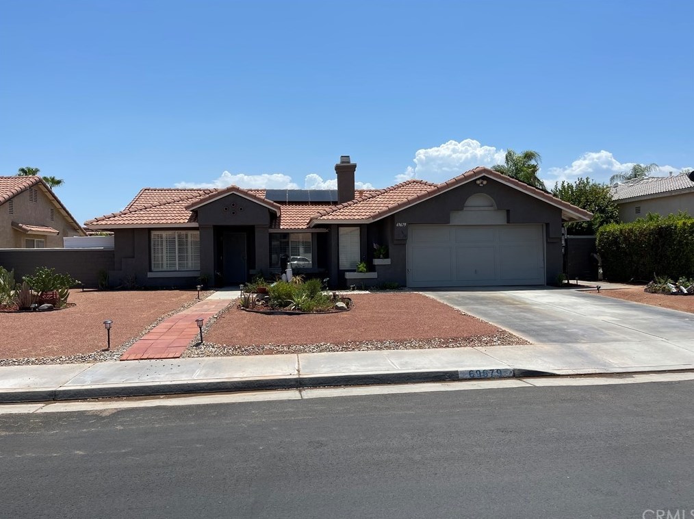 69679 Cypress Rd, Cathedral City, CA 92234-2549