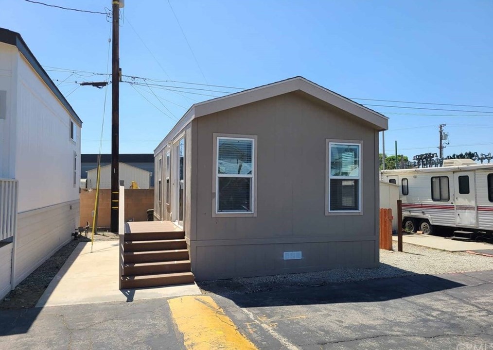 2548 Peck Rd #10, Monrovia, CA 91016