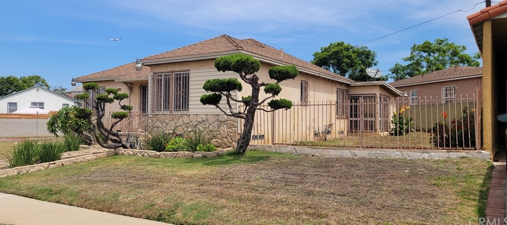 2127 112th St, Los Angeles, CA 90047-4746