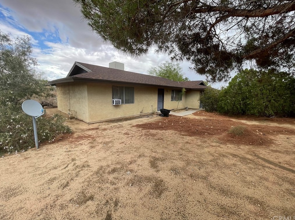 60450 Latham Trl, Joshua Tree, CA 92252-2815