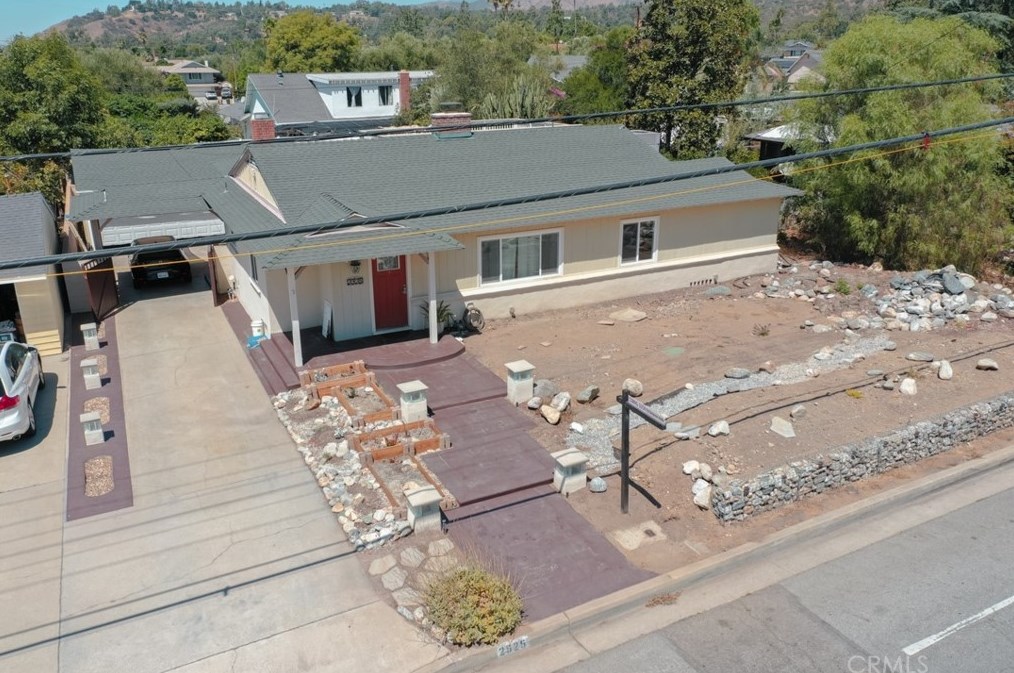 2925 N Mountain Ave, Claremont, CA 91711