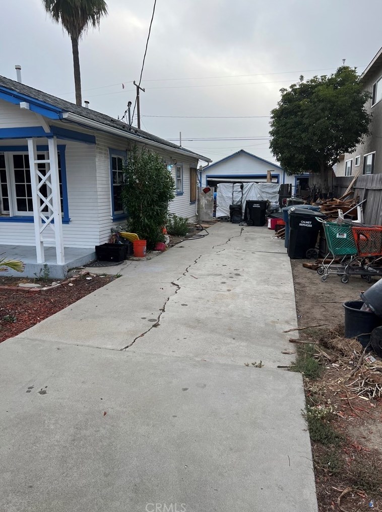 25220 Oak St, Lomita, CA 90717