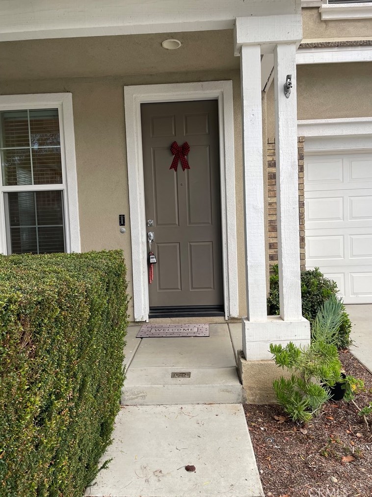 34215 Toyon Ct, Lake Elsinore, CA 92532