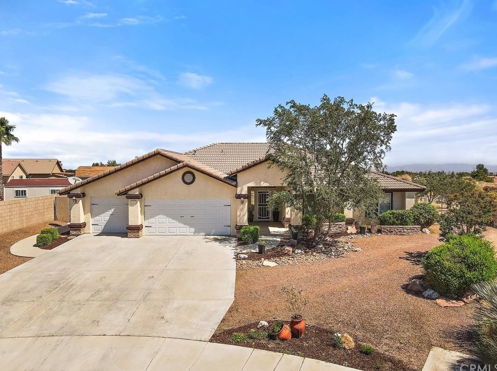 15452 Dakota Ct, Hesperia, CA 92345-4483
