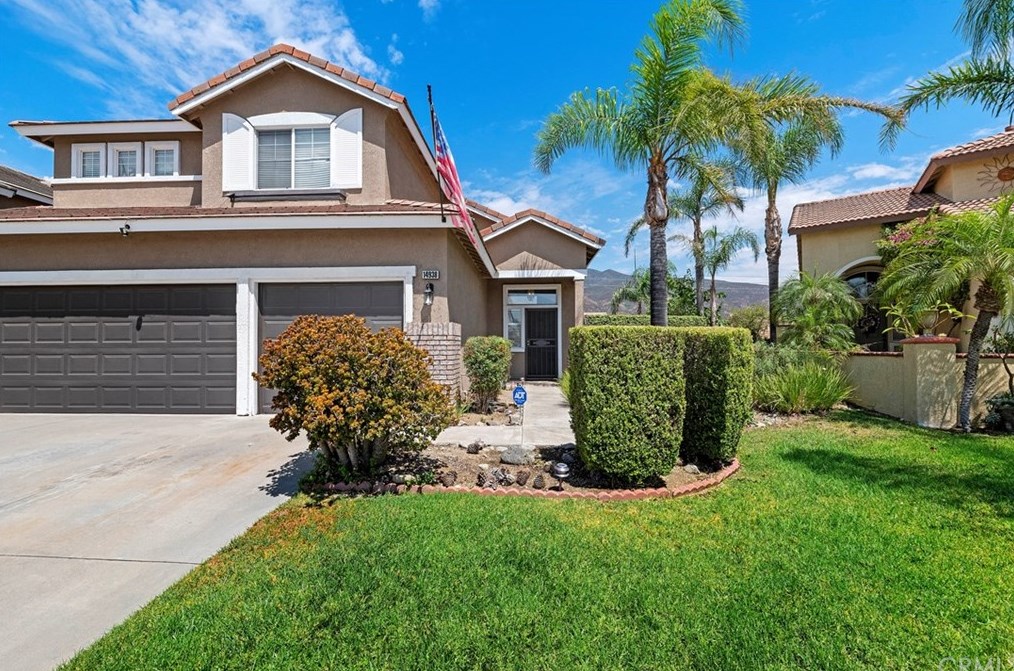 14938 Fox Ridge Dr, Fontana, CA 92336-0180