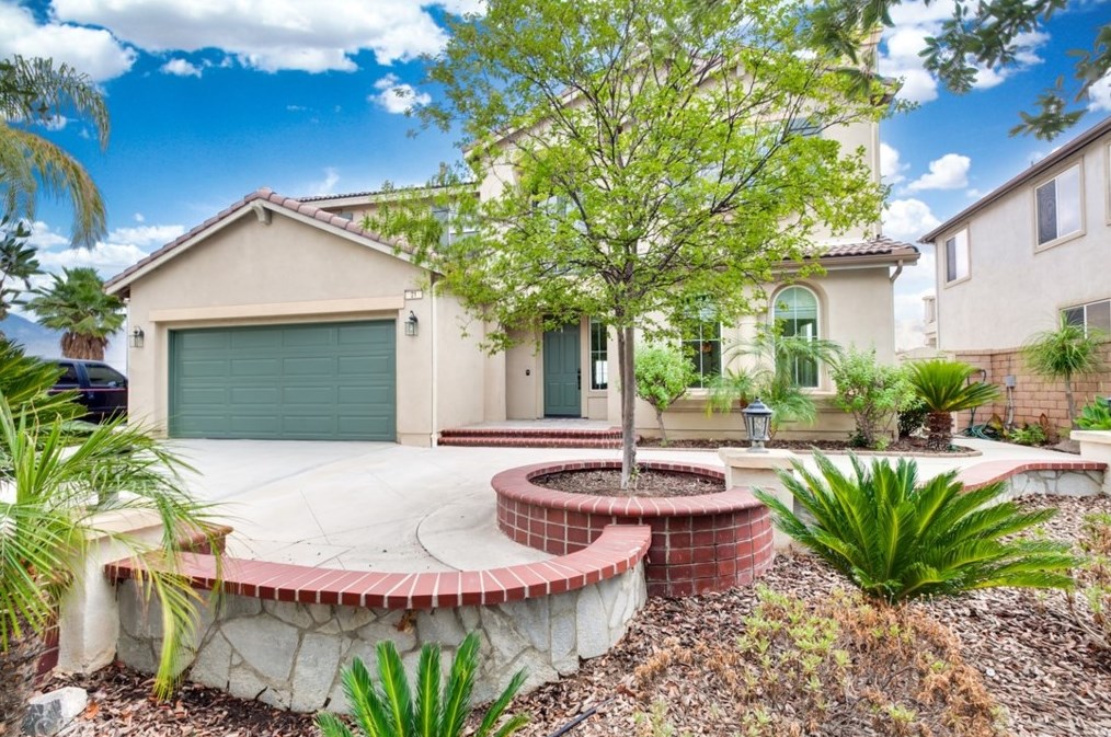 21 Via Del Renal Ct, Lake Elsinore, CA 92532