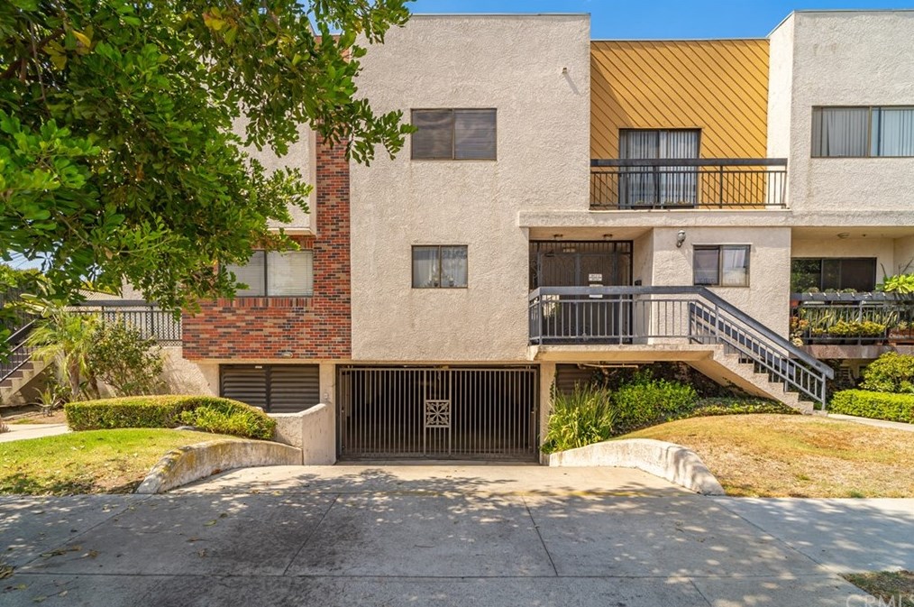 315 Raymond Ave #10, Glendale, CA 91201