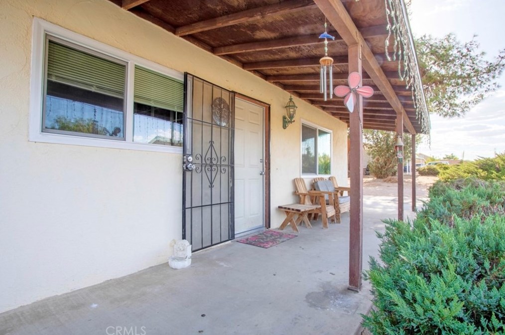 14245 Sultana St, Hesperia, CA 92345-4646