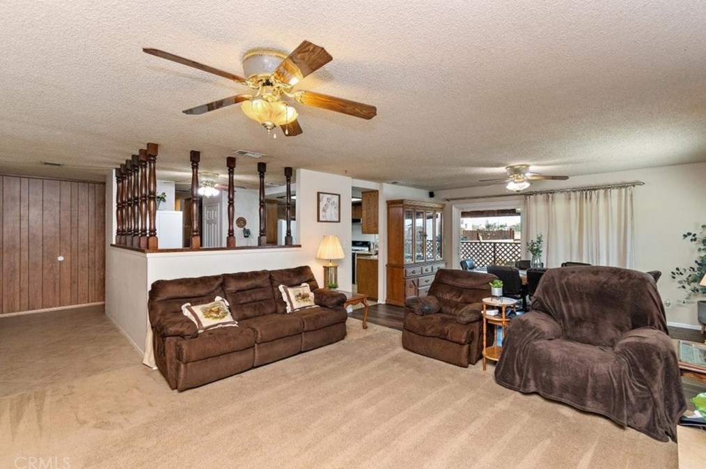 10695 Linden Ave, Bloomington, CA 92316