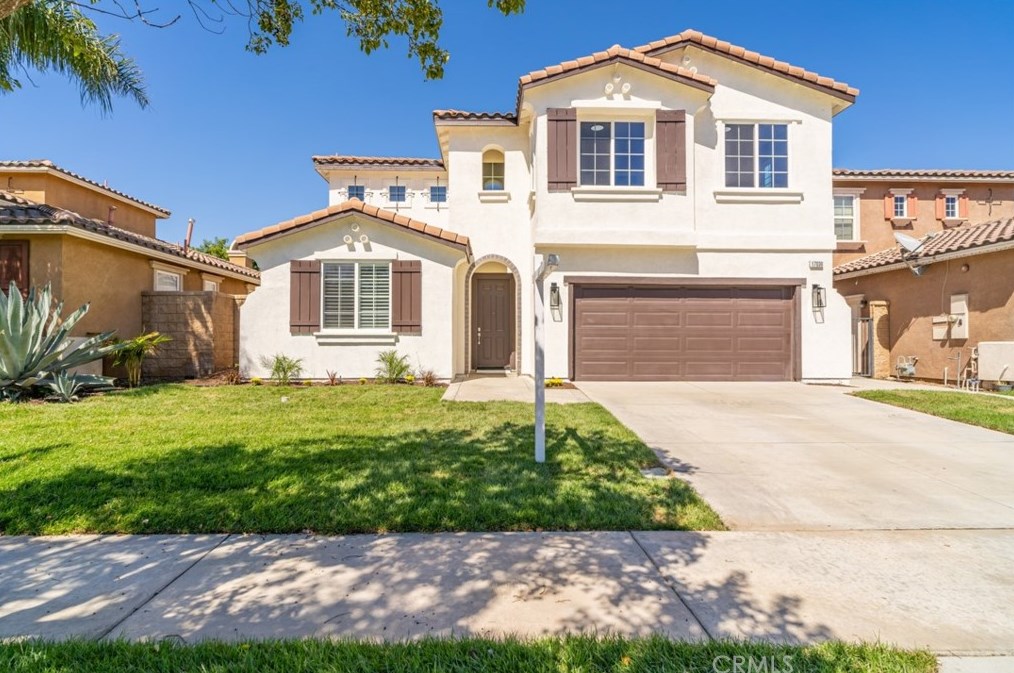 17036 Hackberry Ln, Fontana, CA 92337-6884