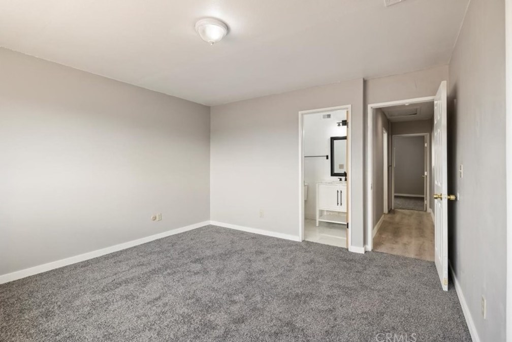 17885 Athol St, Fontana CA  92335-5127 exterior