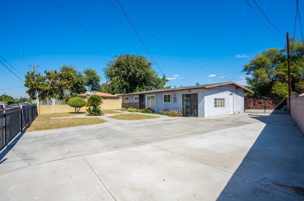 12533 Poinsettia Ave, El Monte, CA 91732-3635