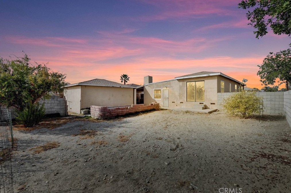 17493 Ivy Ave, Fontana, CA 92335-3605