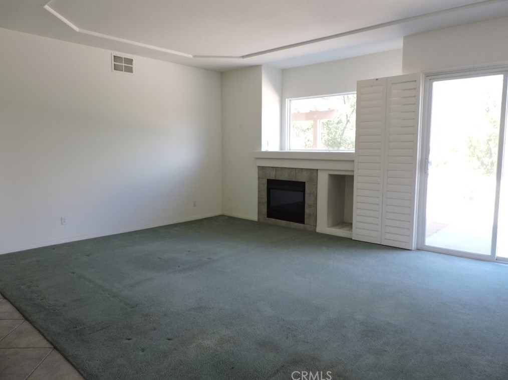 4932 Singing Hills Dr, Banning, CA 92220-6634