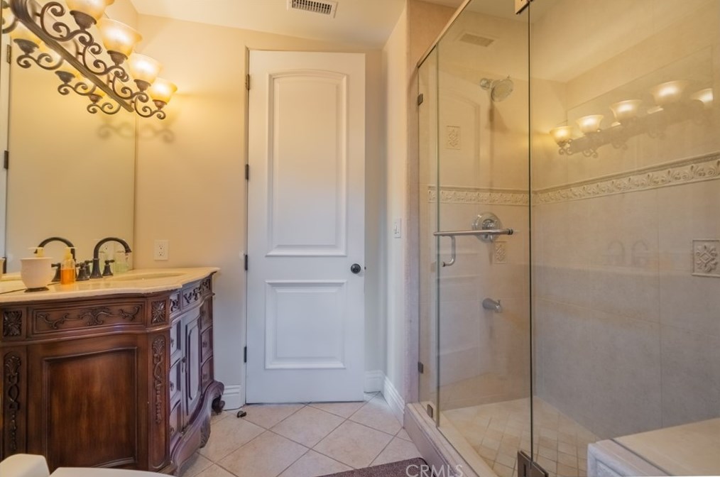 820 Deep Springs Dr, Claremont CA  91711-1402 exterior