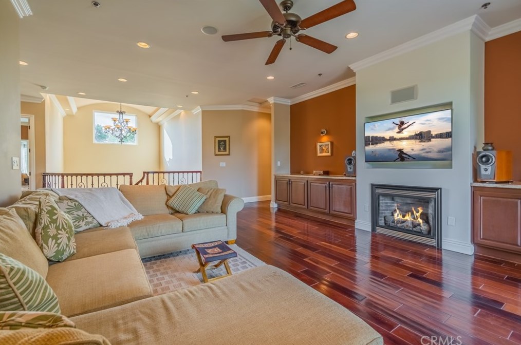 820 Deep Springs Dr, Claremont CA  91711-1402 exterior