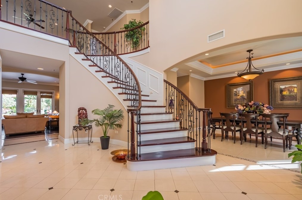 820 Deep Springs Dr, Claremont CA  91711-1448 exterior