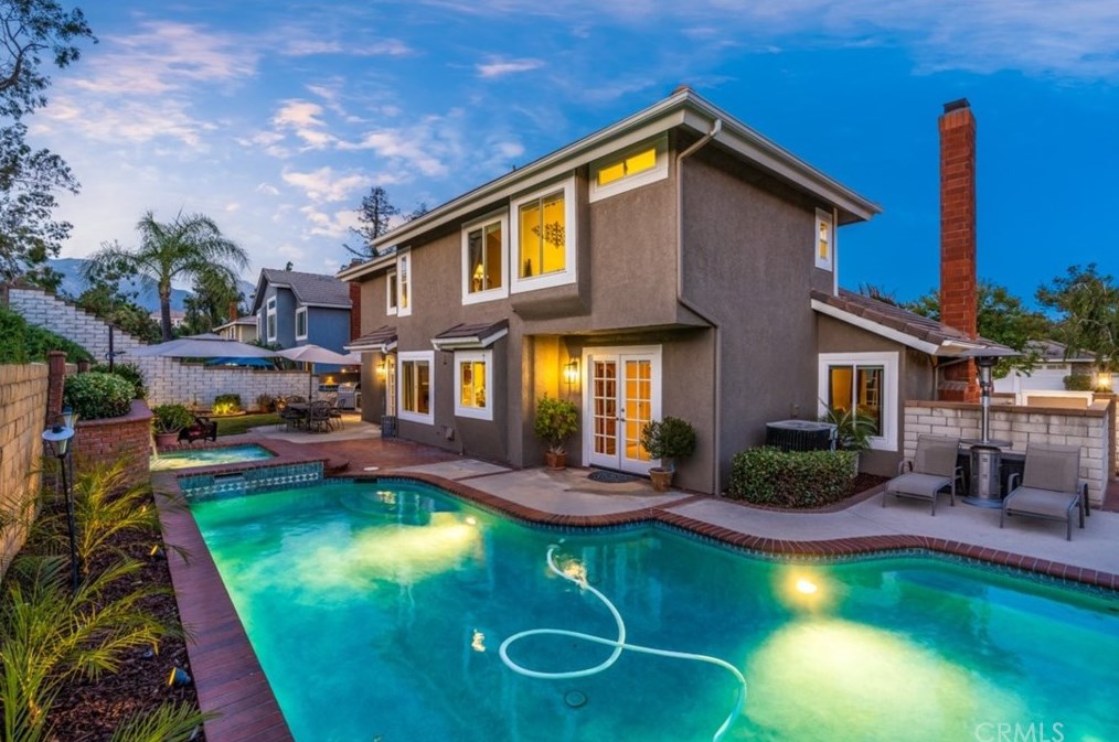 5593 Lakeview Dr, La Verne, CA 91750