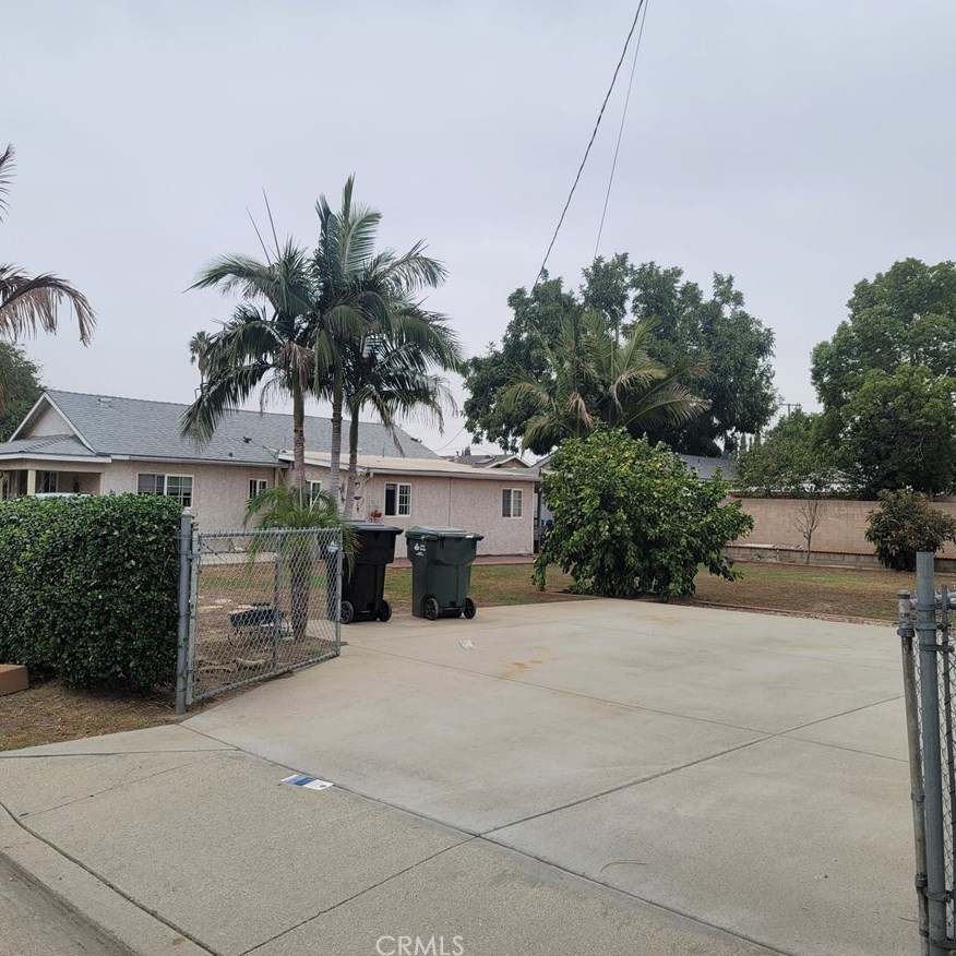 2225 W Willow Ln, West Covina, CA 91790