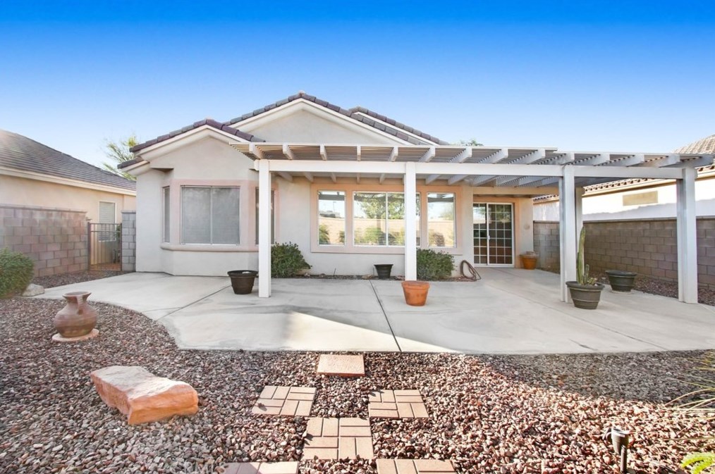 37706 Turnberry Isle Dr, Palm Desert, CA 92211-2119