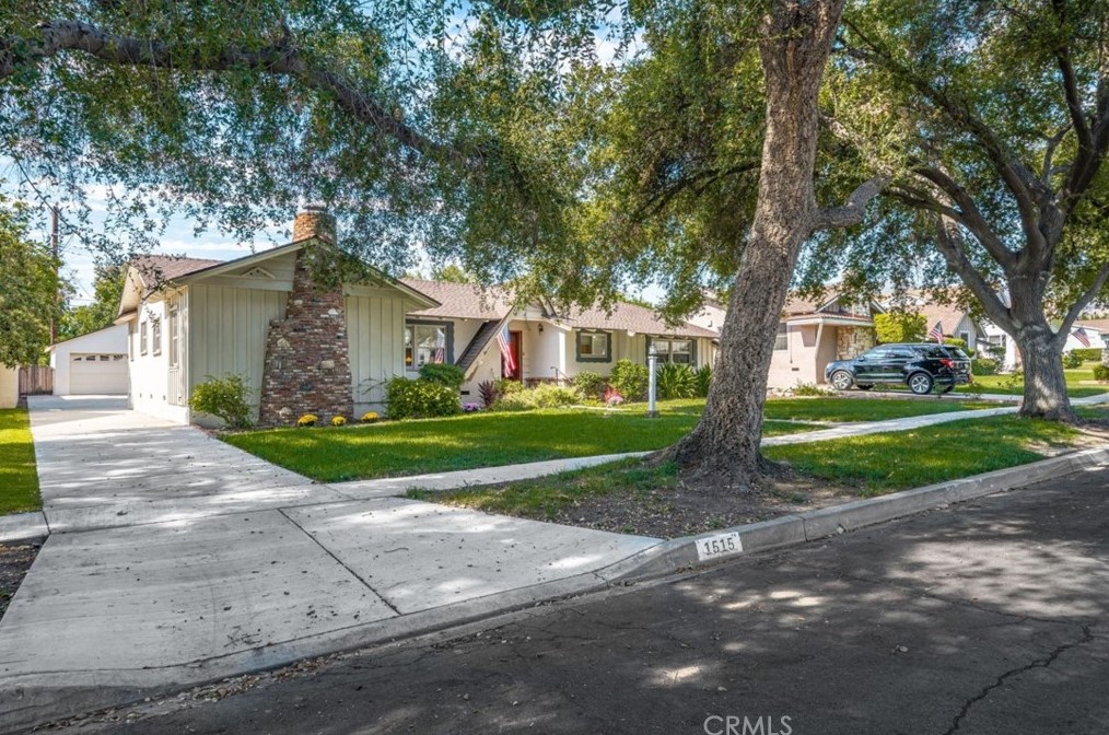 1515 N Laurel Ave, Upland, CA 91786