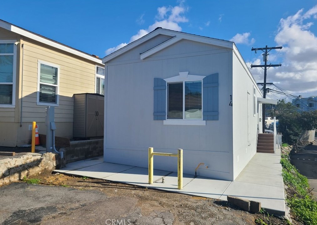 1045 E Vista Way #14, Vista, CA 92084