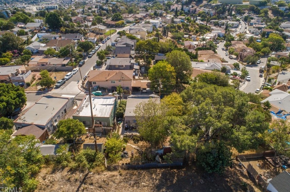 3829 Bostwick St, Los Angeles CA  90063-1703 exterior