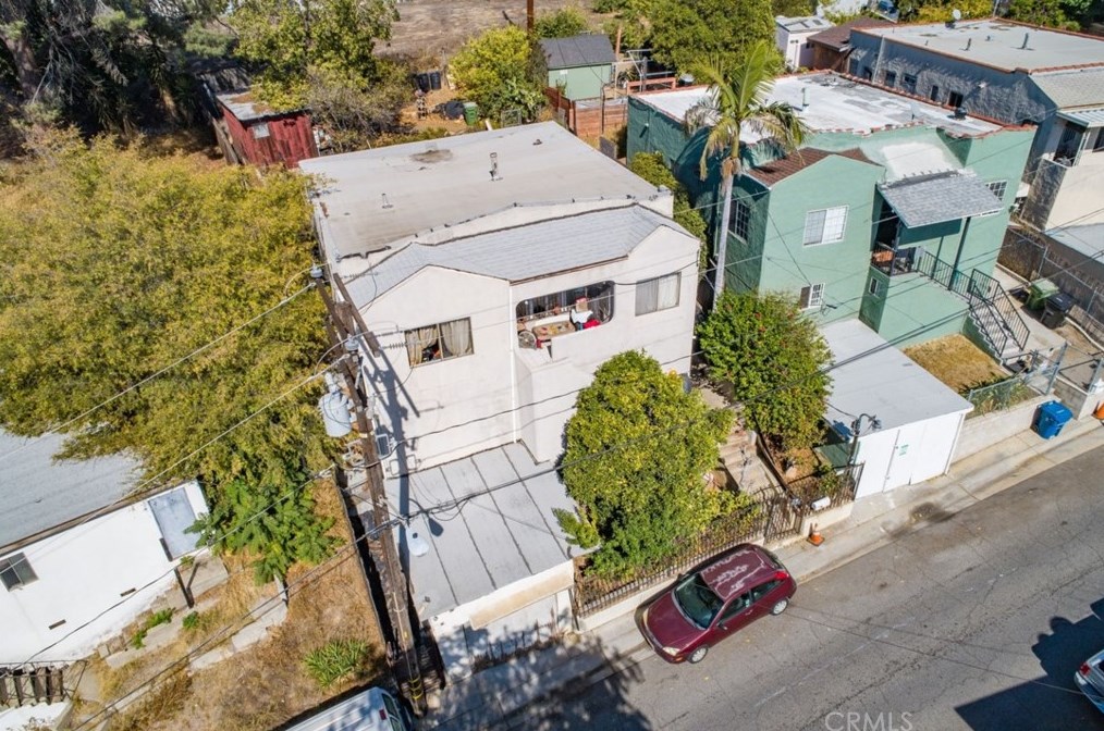 3829 Bostwick St, Los Angeles, CA 90063-1703