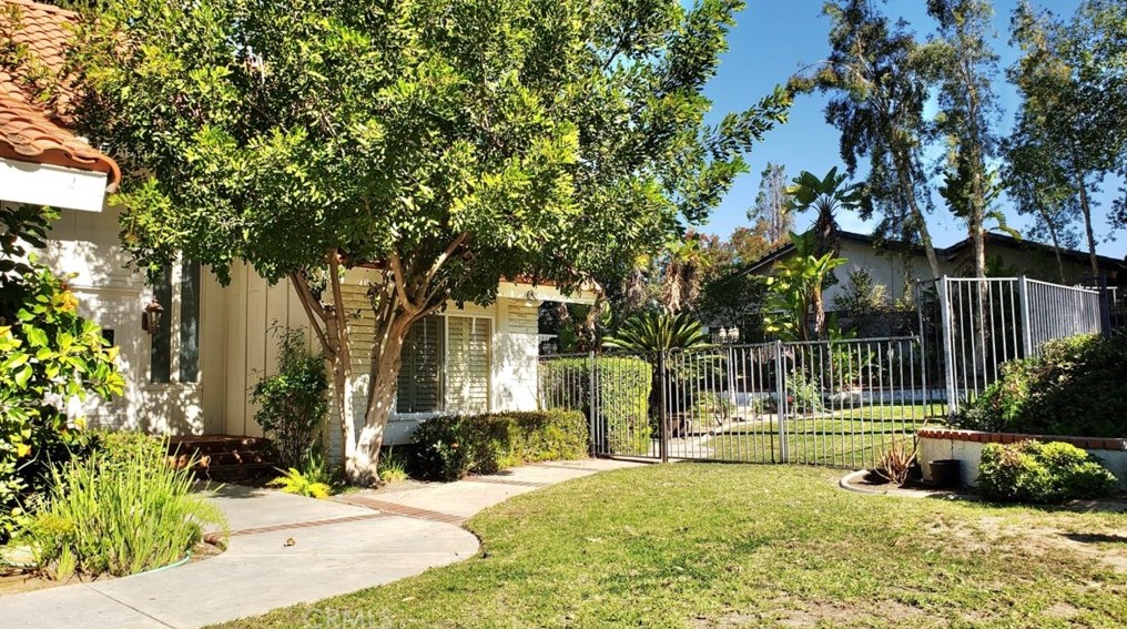 20547 Starshine Rd, Walnut, CA 91789
