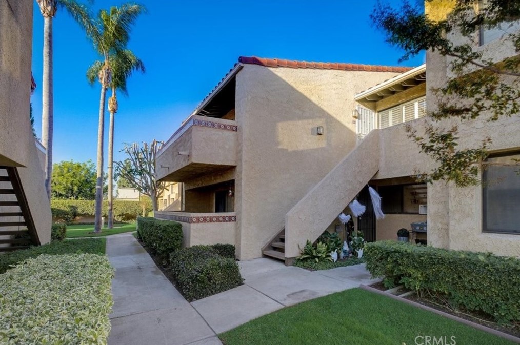 17333 Brookhurst St #b4, Santa Ana, CA 92708